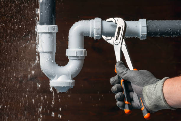 Professional Leak Detection technician working in Rhodhiss, NC